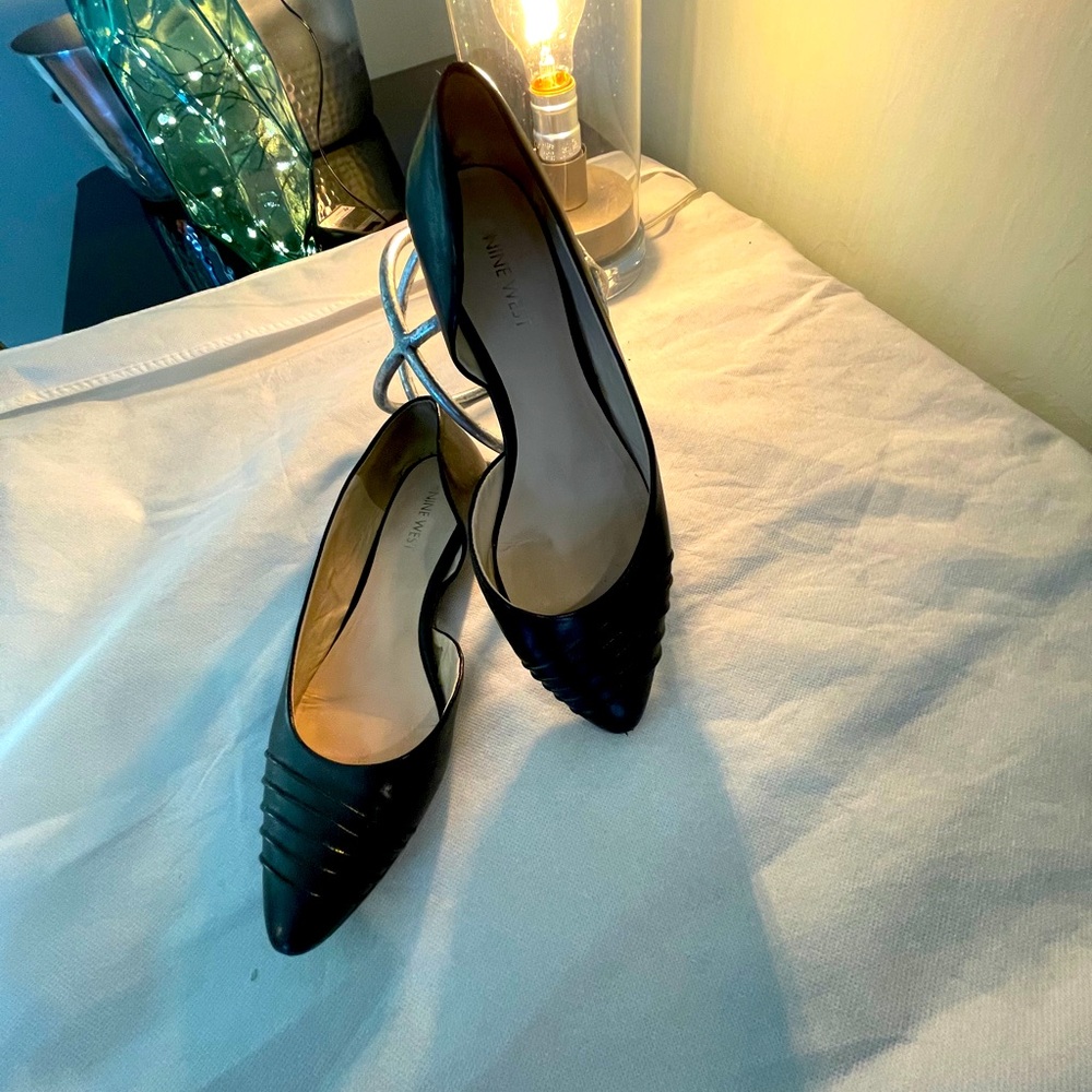 Nine West flats